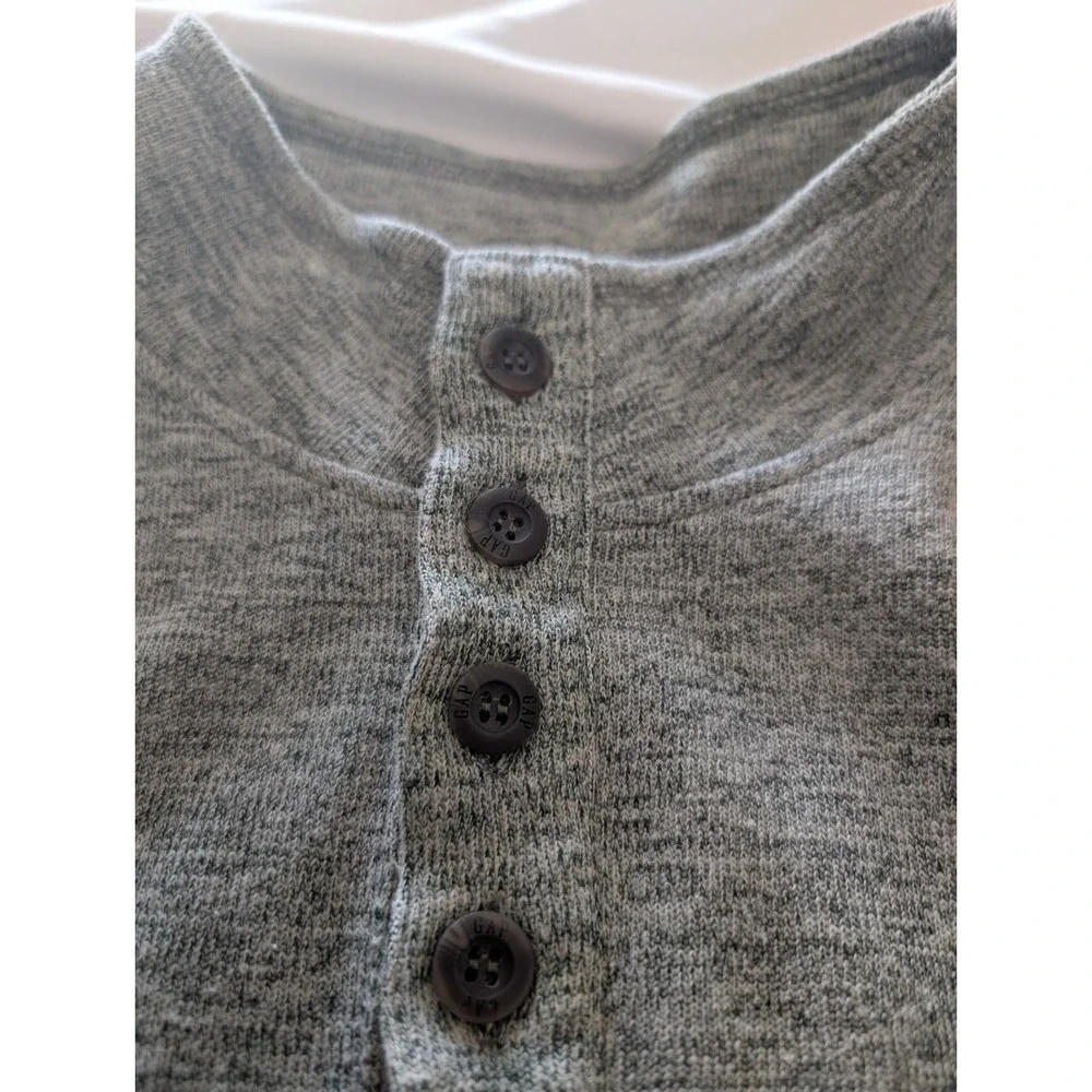 GAP Men's Mock Neck Henley Pullover Sweater Heathered Green Cotton Long Sleeve